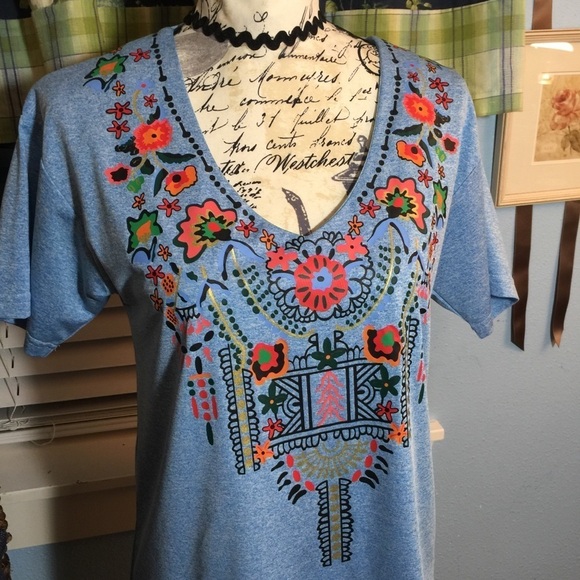 MISSLOOK v neck silk screened short sleeve t shirt - Picture 1 of 7